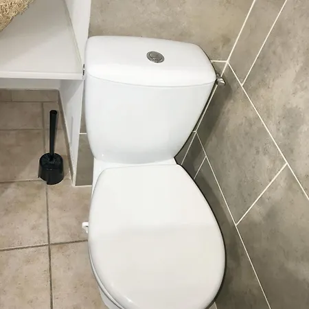 公寓 Spacieux A 48 M² Avec Parking