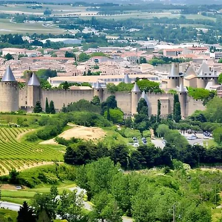 Spacieux A 48 M² Avec Parking *