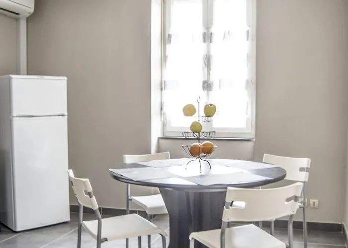 Spacieux à 48 M² Avec Parking Apartamento Carcassonne